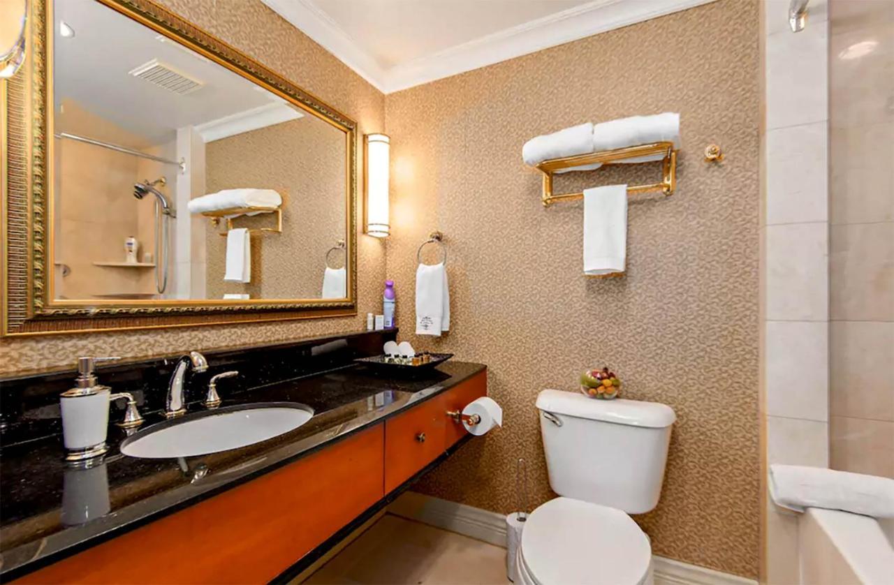 Boutique Suites - فانكوفر المظهر الخارجي الصورة